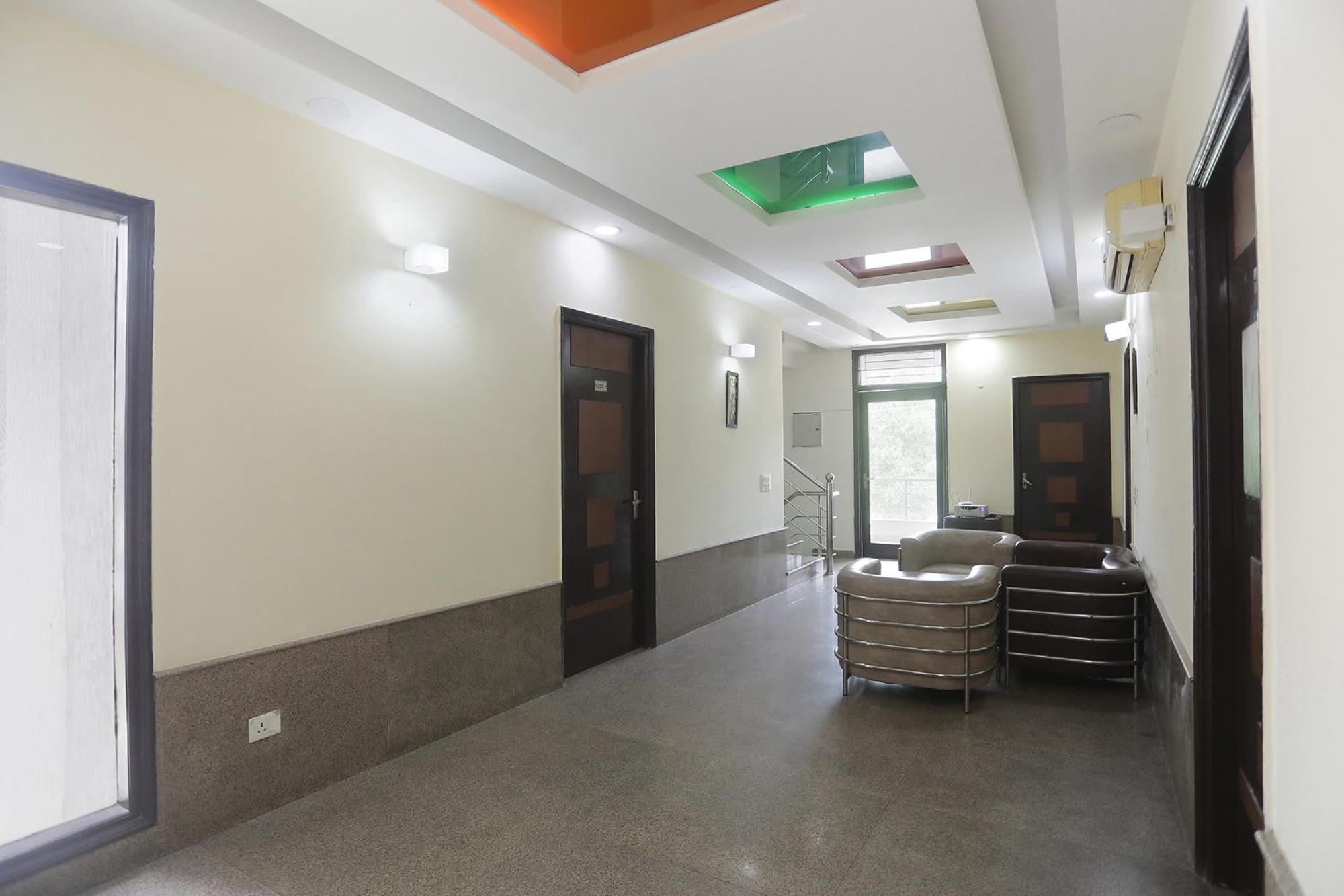 Fabexpress Next Home Гургаон Экстерьер фото